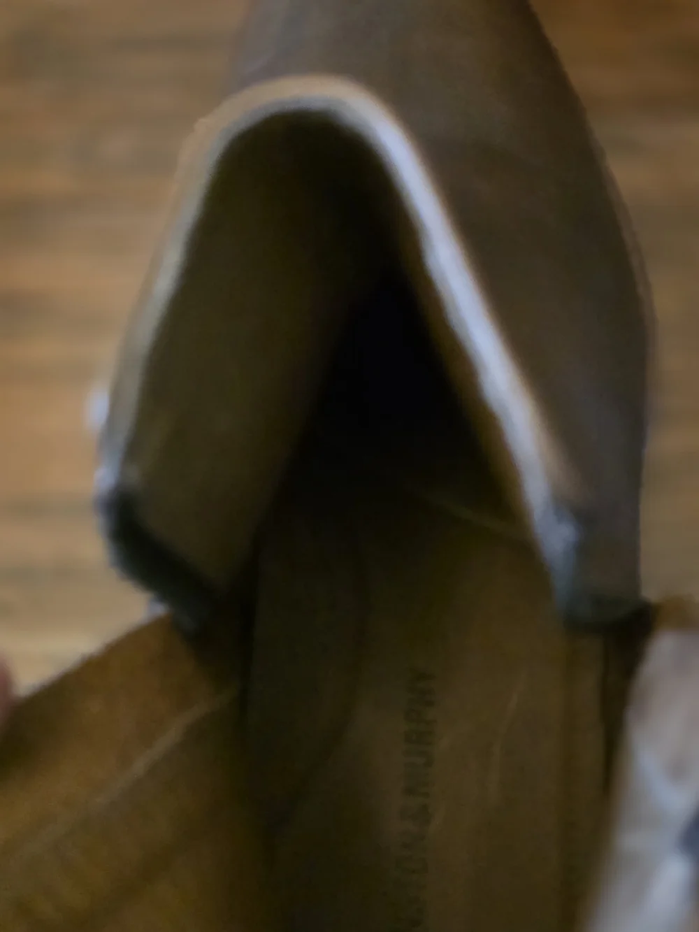 Johnson & Murphy MlMen's Brown Leather Chukka Zip Boots - Sleek Ankle Chukka